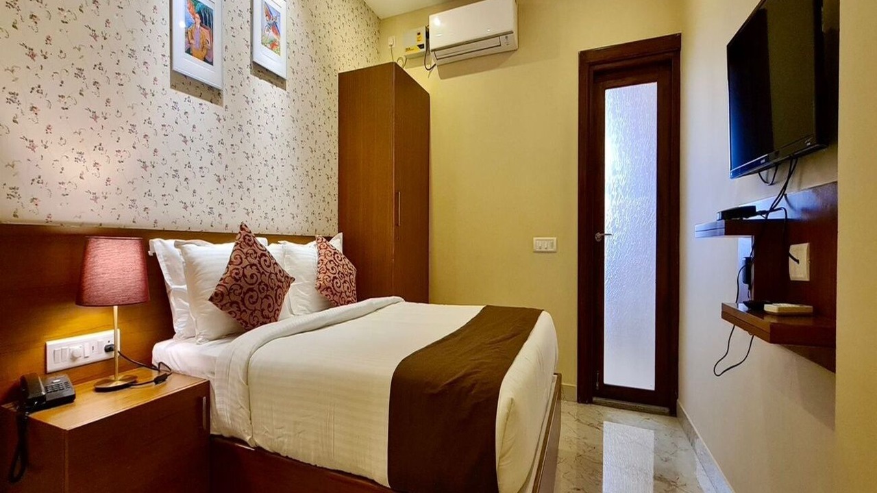 Photo of Bedroom in Kuilapalayam