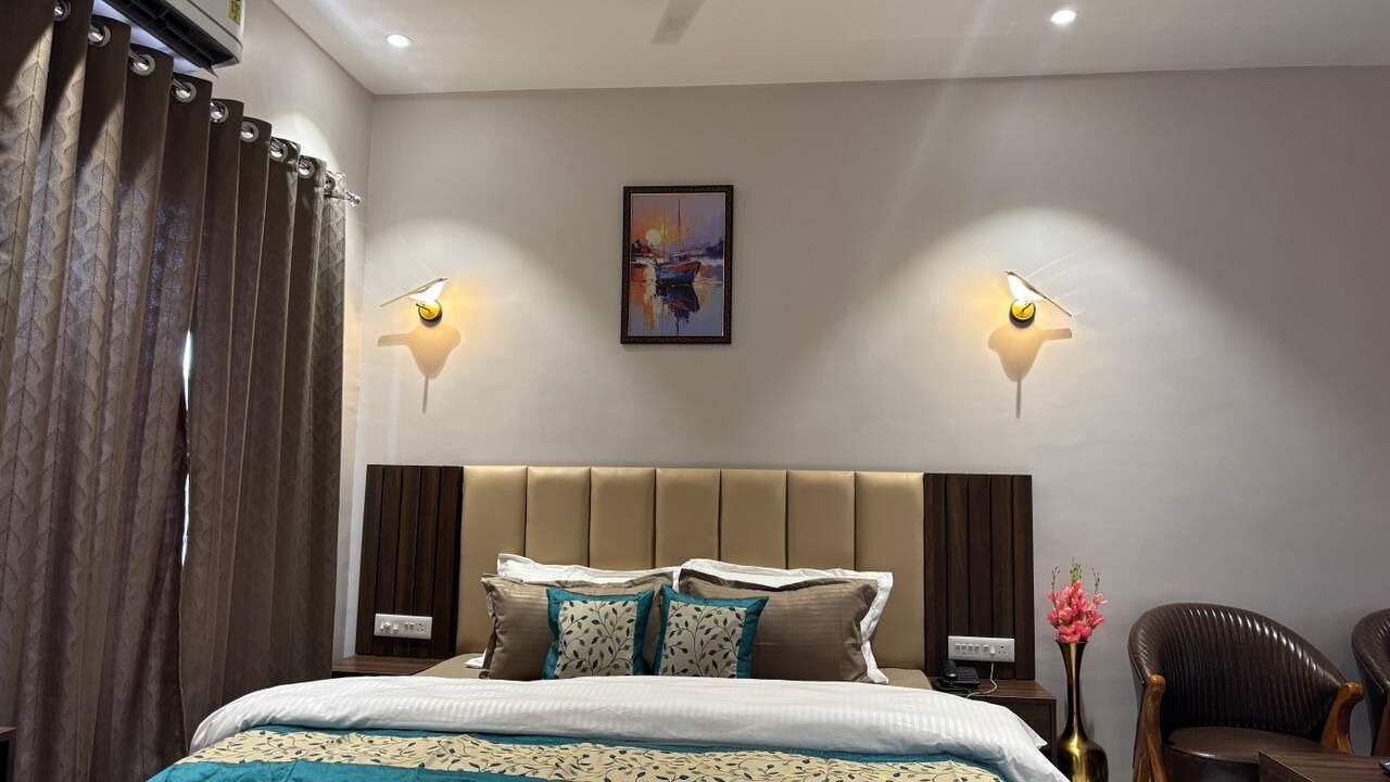 Photo of Bedroom in Balaghat