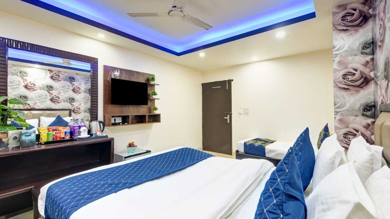 Photo of Bedroom in Mahipalpur Extension