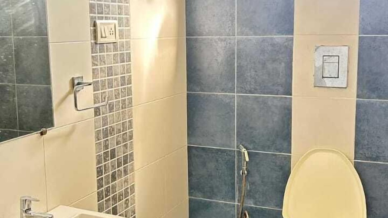 Photo of Bathroom in Mandavi
