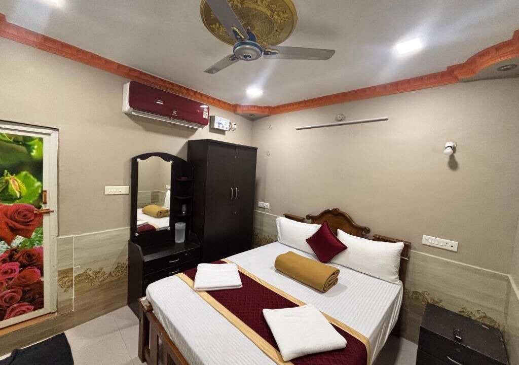 Photo of Bedroom in Rameshwaram