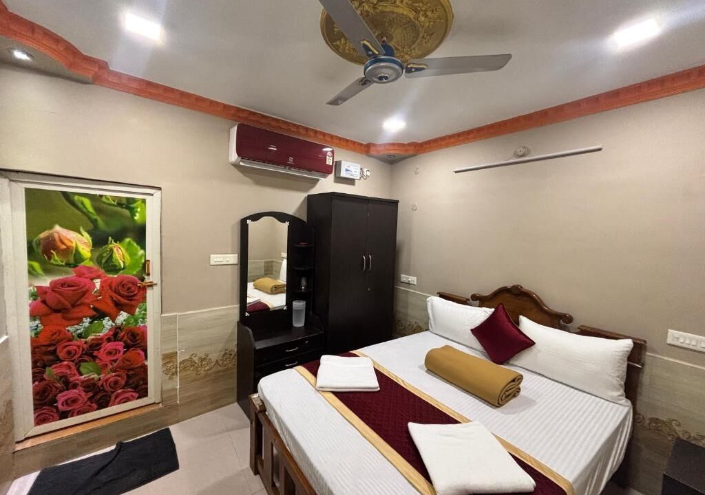 Photo of Bedroom in Rameshwaram