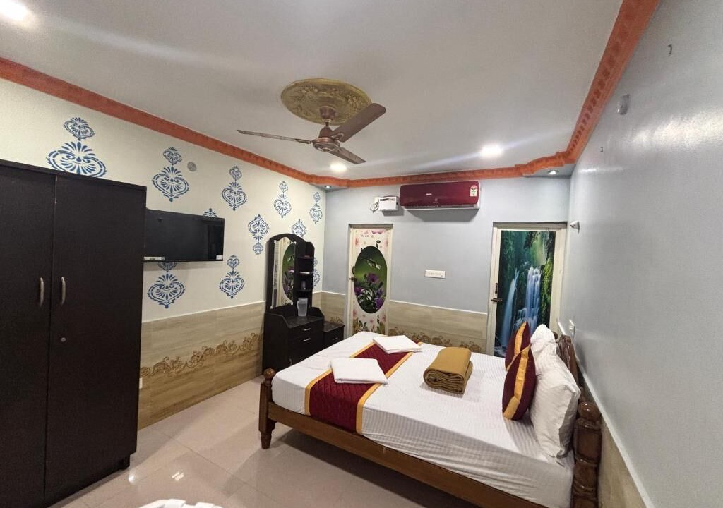 Photo of Bedroom in Rameshwaram