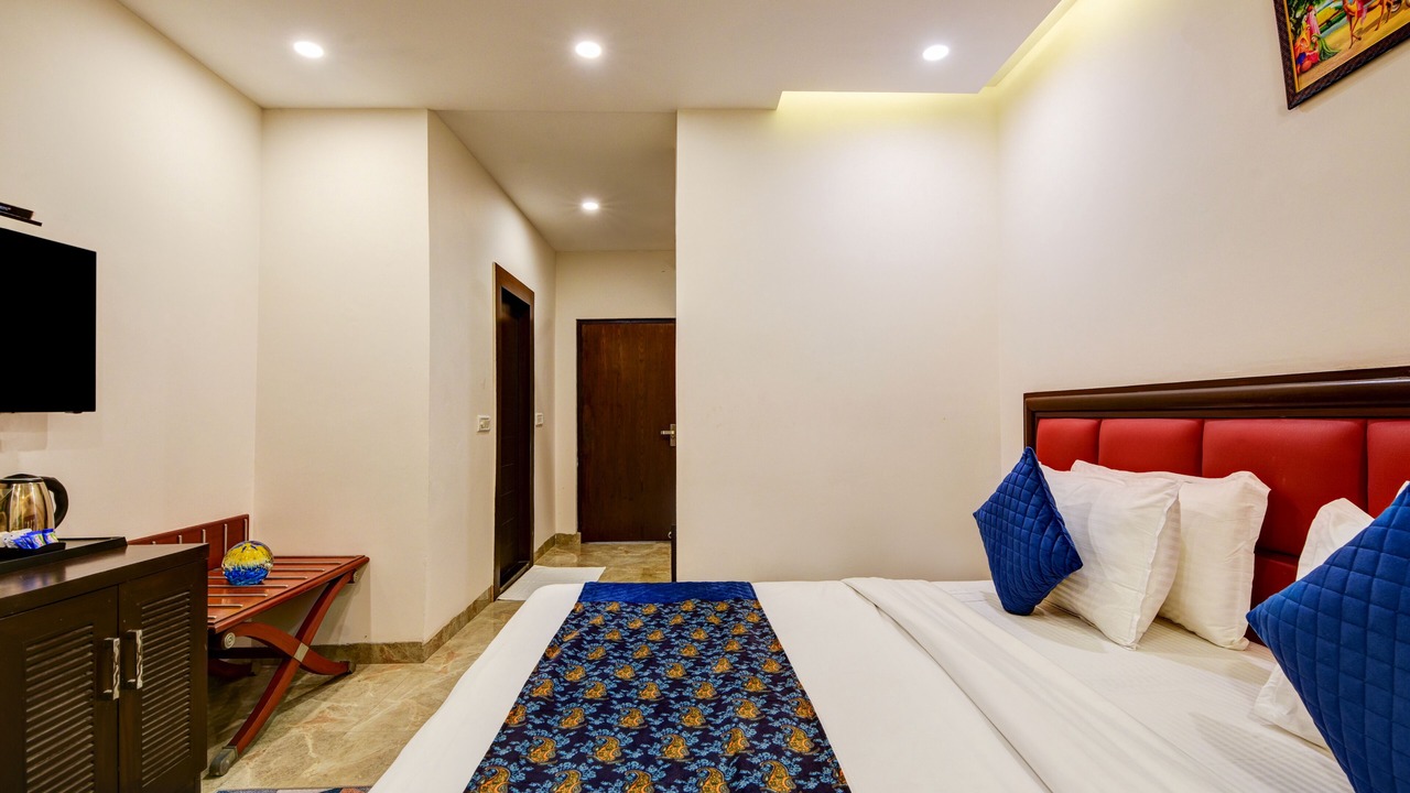 Photo of Bedroom in Mahipalpur