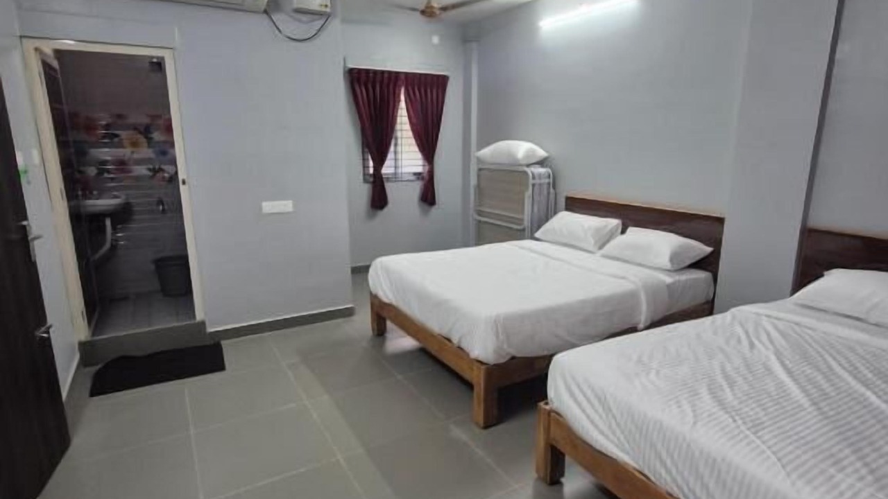 Photo of Bedroom in Tiruchirappalli