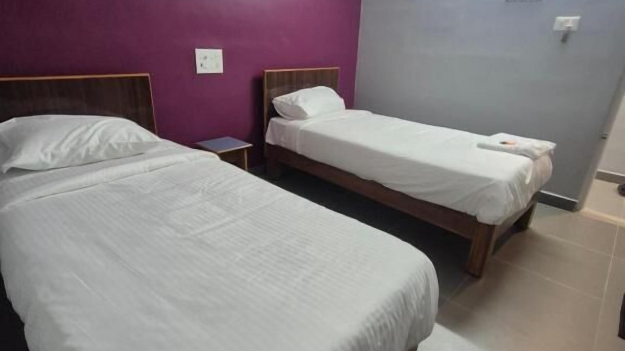 Photo of Bedroom in Tiruchirappalli
