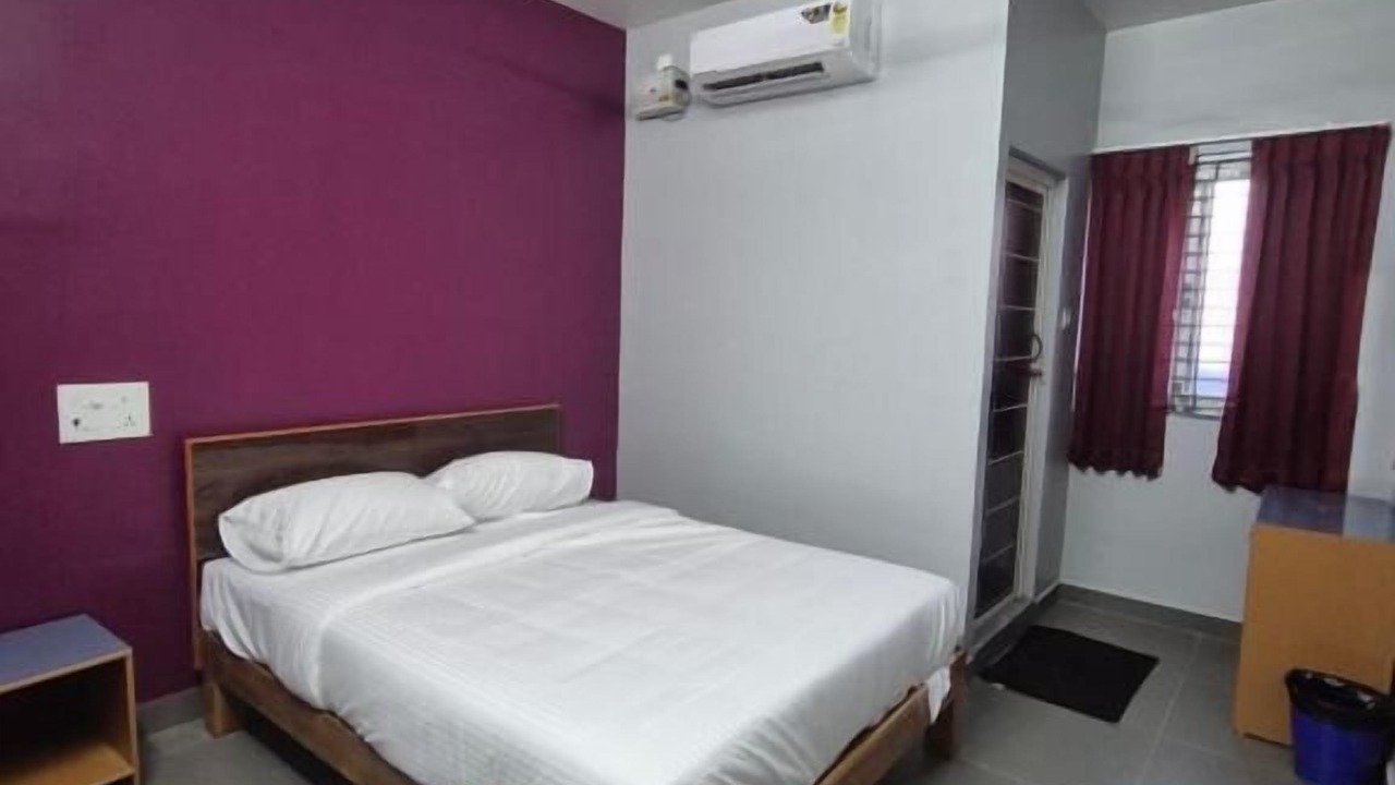 Photo of Bedroom in Tiruchirappalli