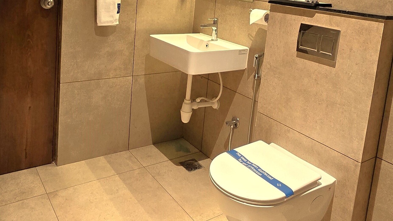 Photo of Bathroom in Periamet