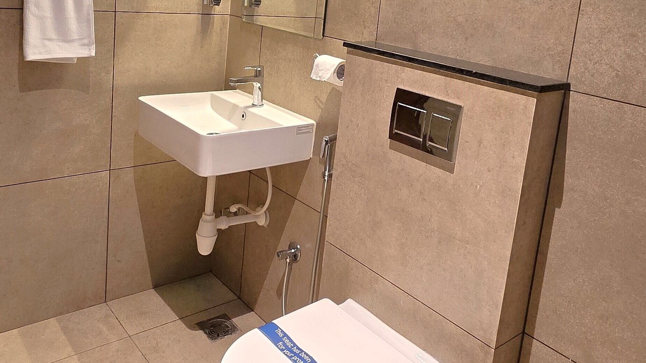 Photo of Bathroom in Periamet