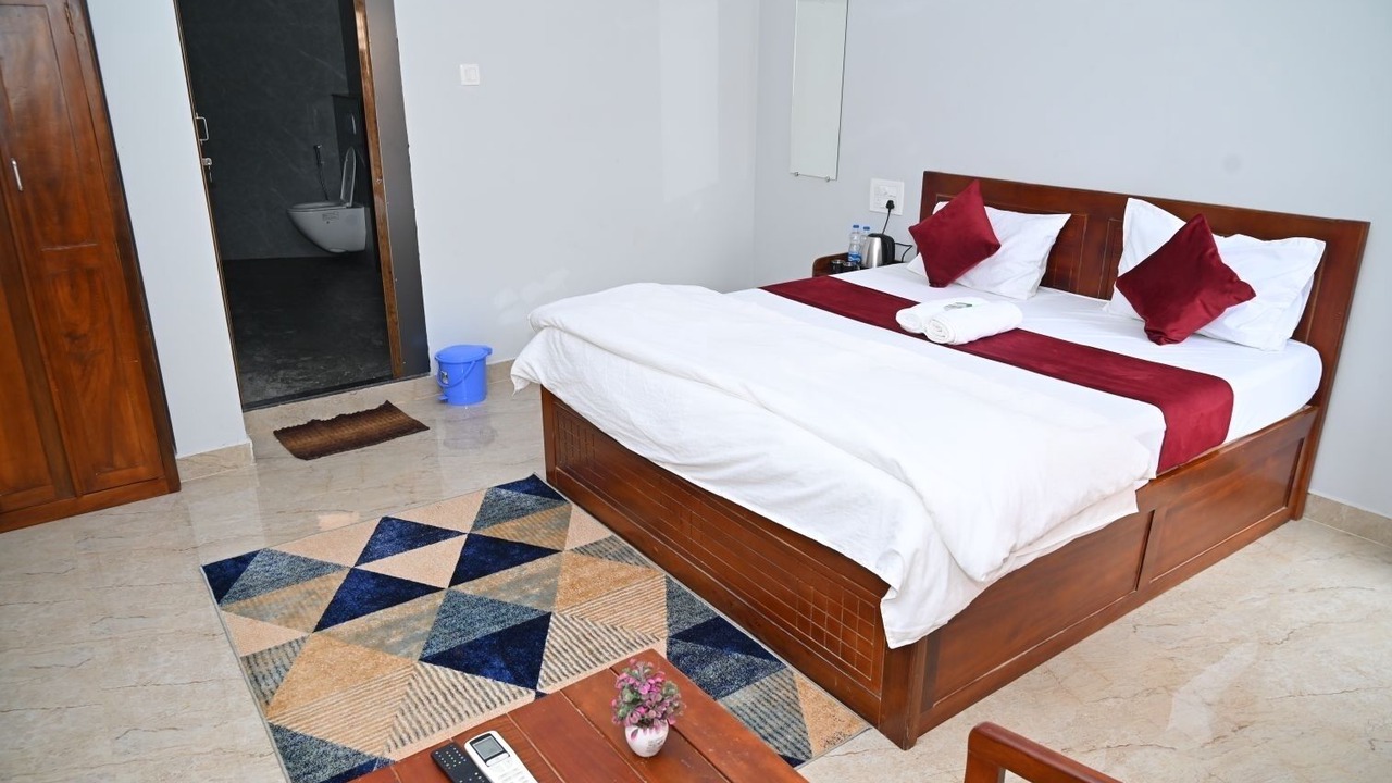 Photo of Bedroom in Murudeshwara
