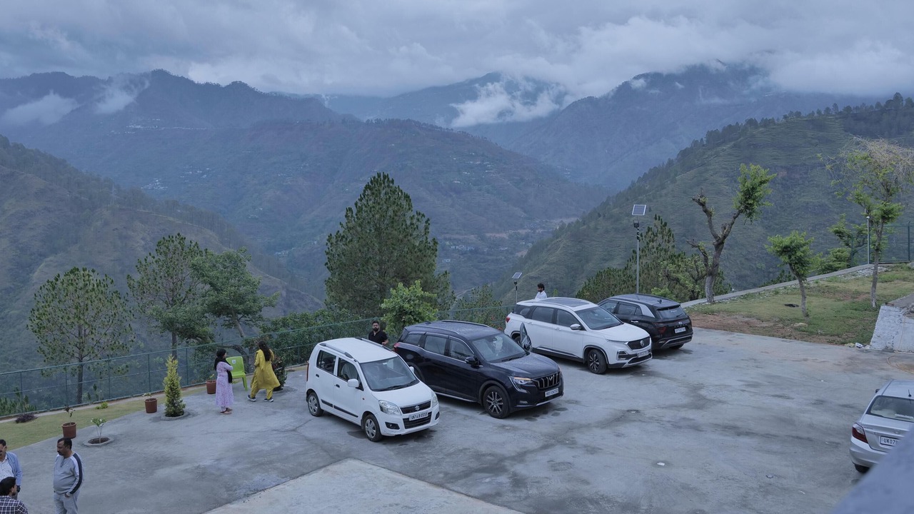 Photo of Others in Tehri