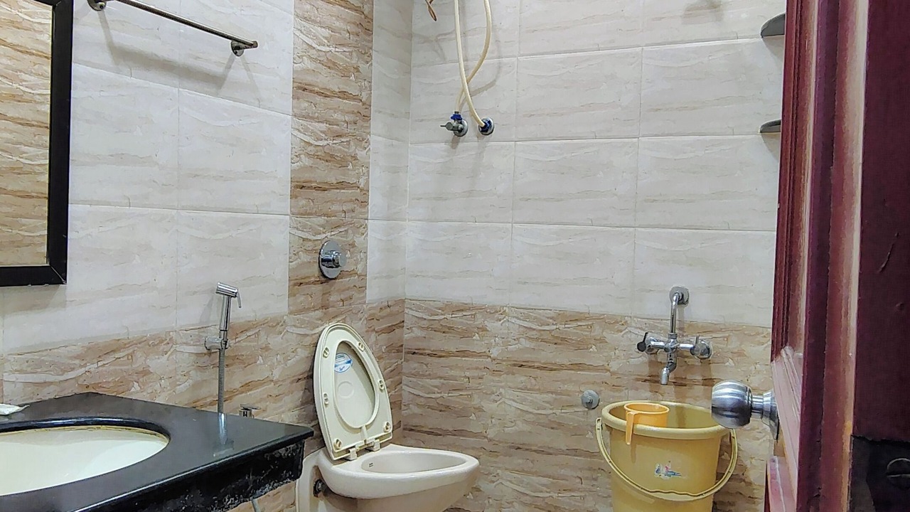 Photo of Bathroom in Kumbakonam