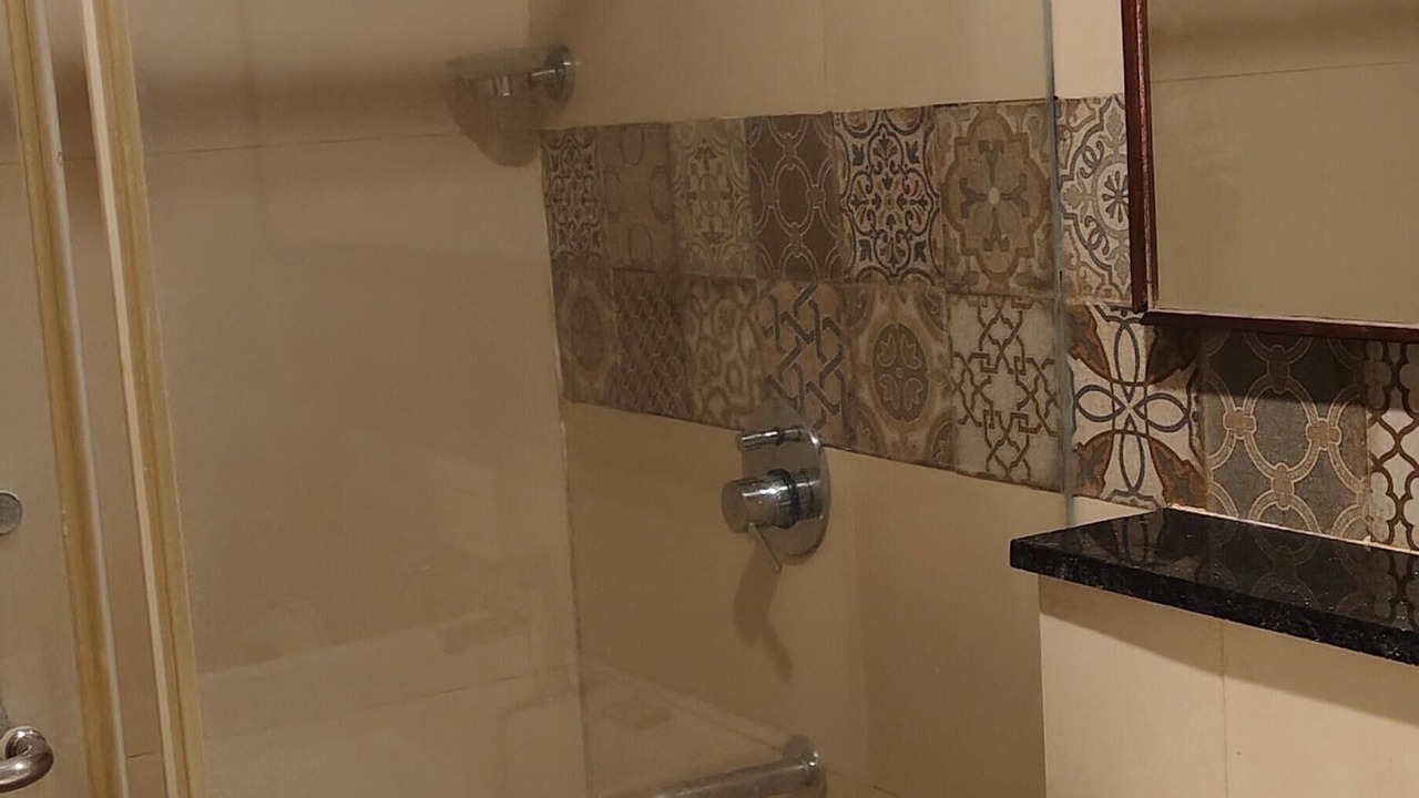 Photo of Bathroom in Kuilapalayam