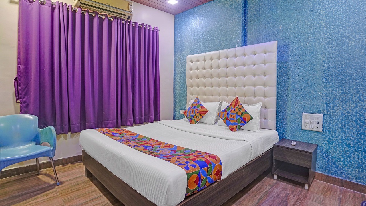 Photo of Bedroom in Parel