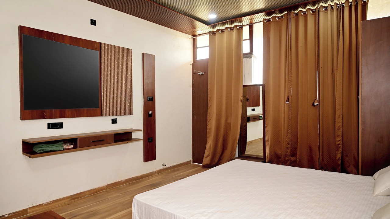 Photo of Bedroom in Ugapur