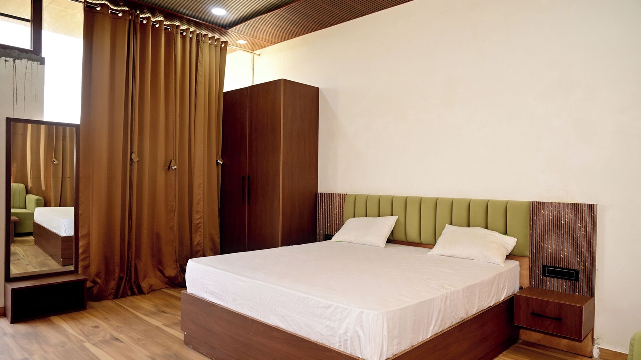 Photo of Bedroom in Ugapur