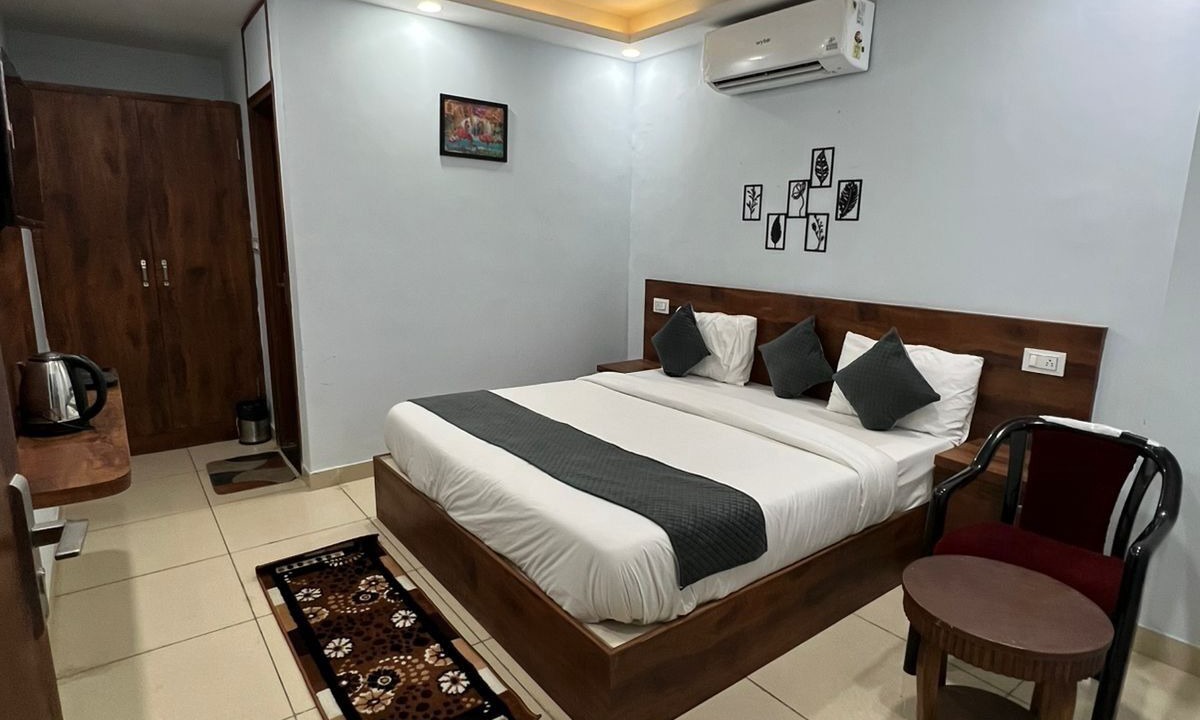Photo of Bedroom in Malviya Nagar