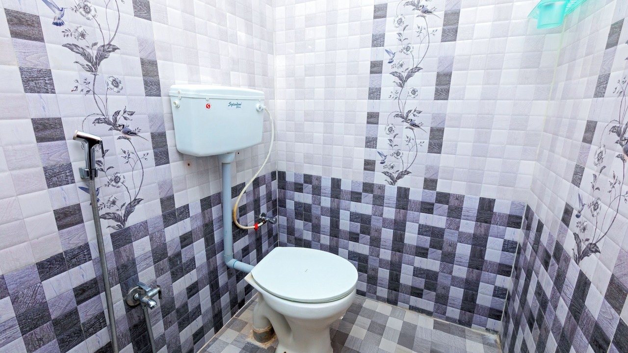 Photo of Bathroom in Bommayapalayam