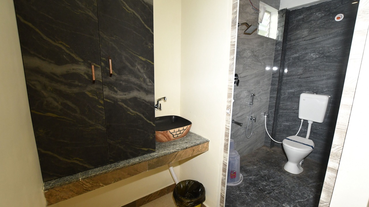 Photo of Bathroom in Tiruvannamalai