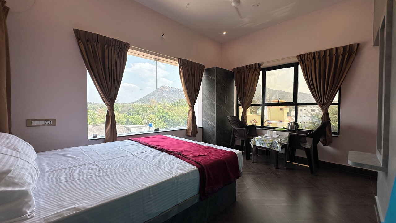 Photo of Bedroom in Tiruvannamalai
