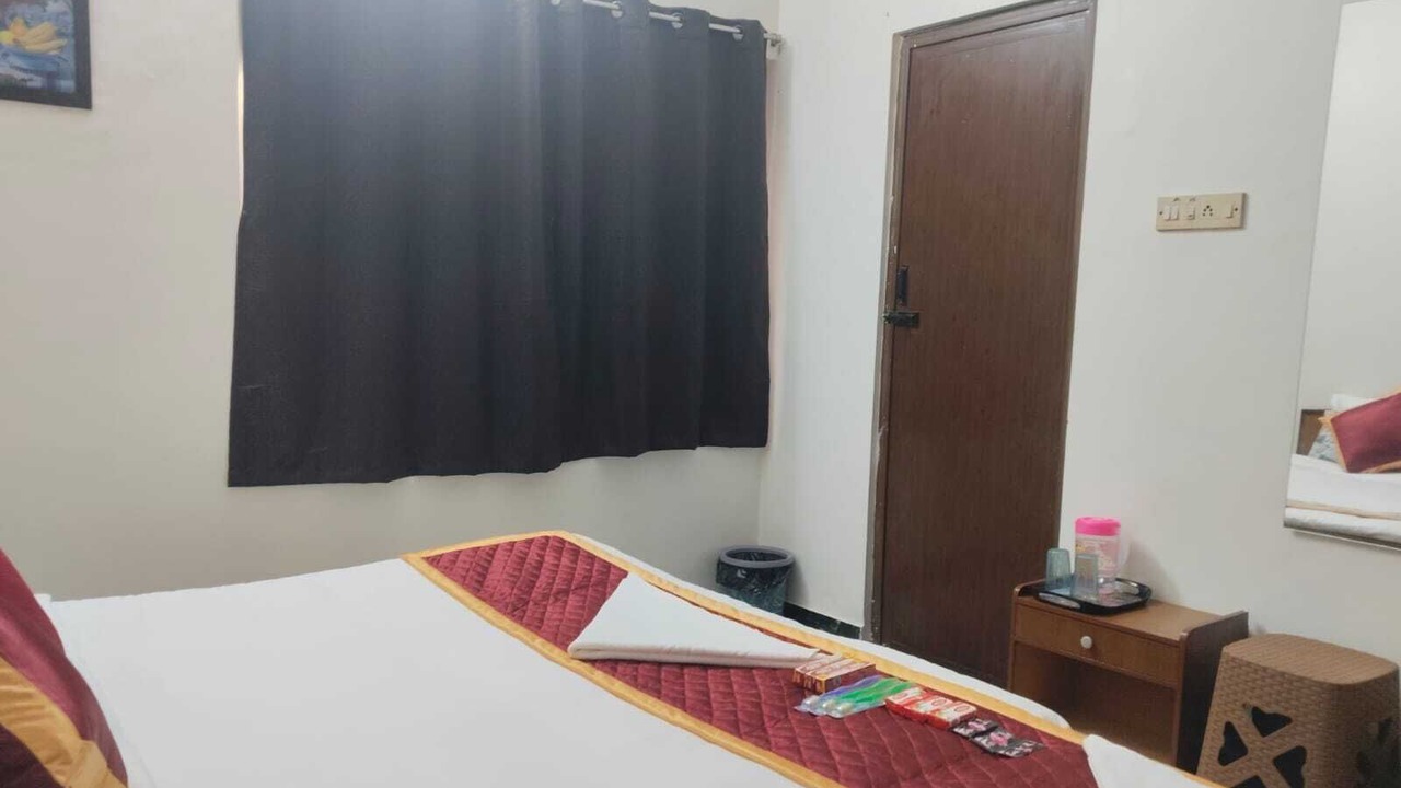 Photo of Bedroom in Tiruchirappalli
