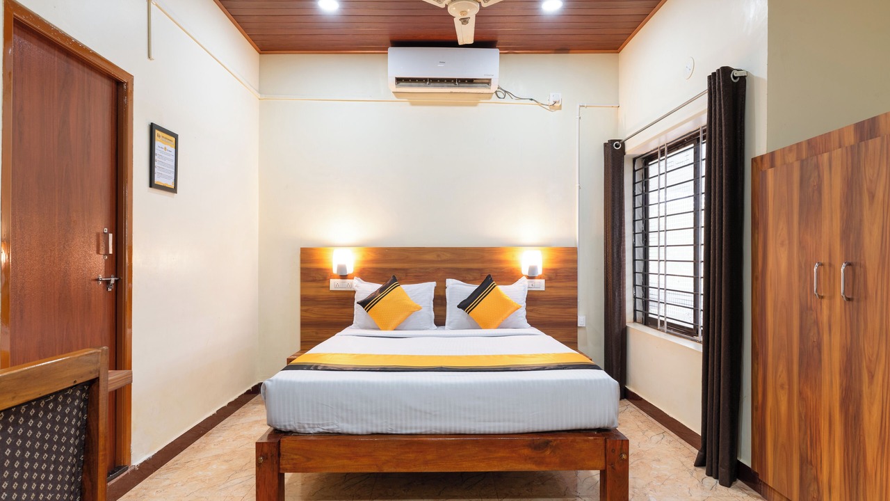 Photo of Bedroom in Gokarna