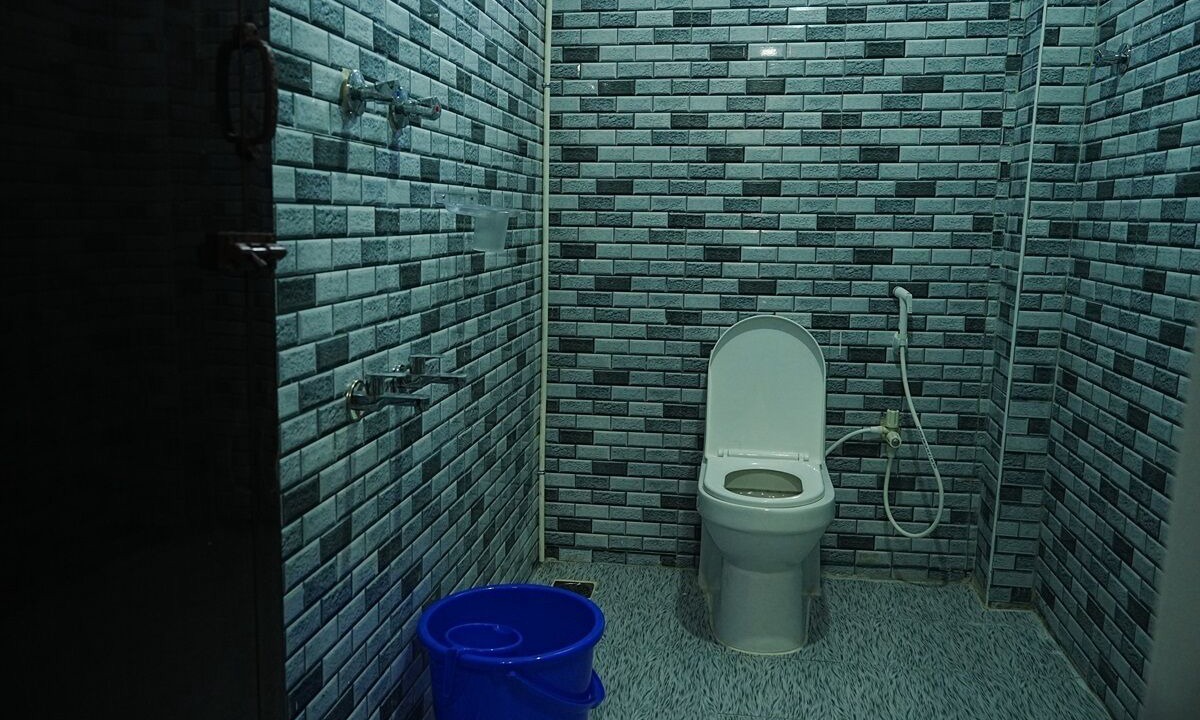 Photo of Bathroom in Mahabalipuram Beach