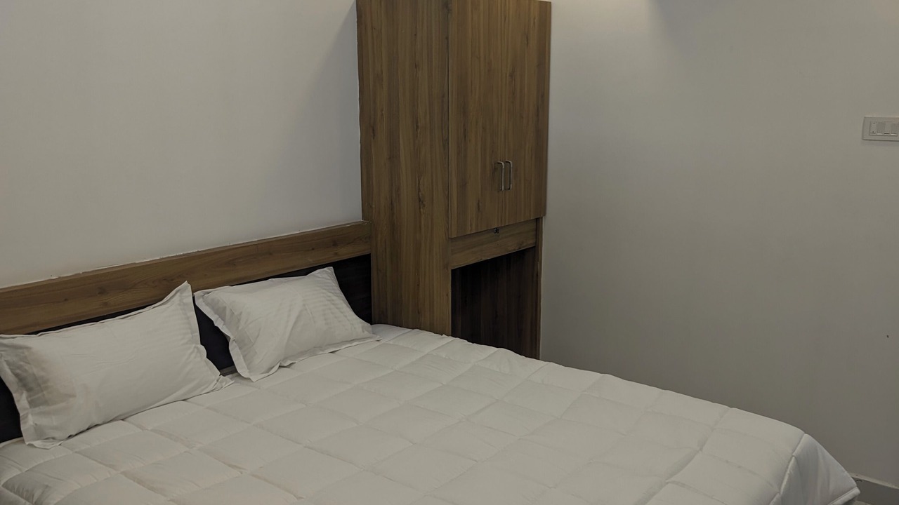 Photo of Bedroom in Tiruvannamalai