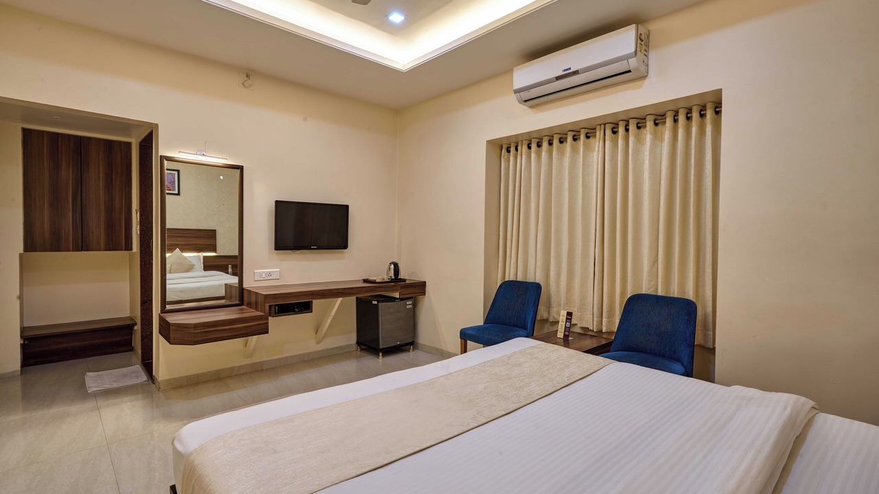 Photo of Bedroom in Kolhapur