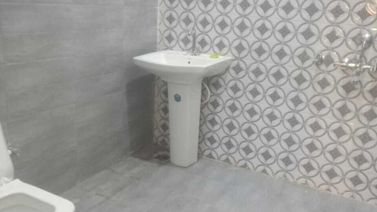 Photo of Bathroom in Naini