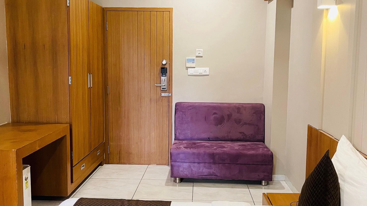 Photo of Bedroom in Gandhinagar