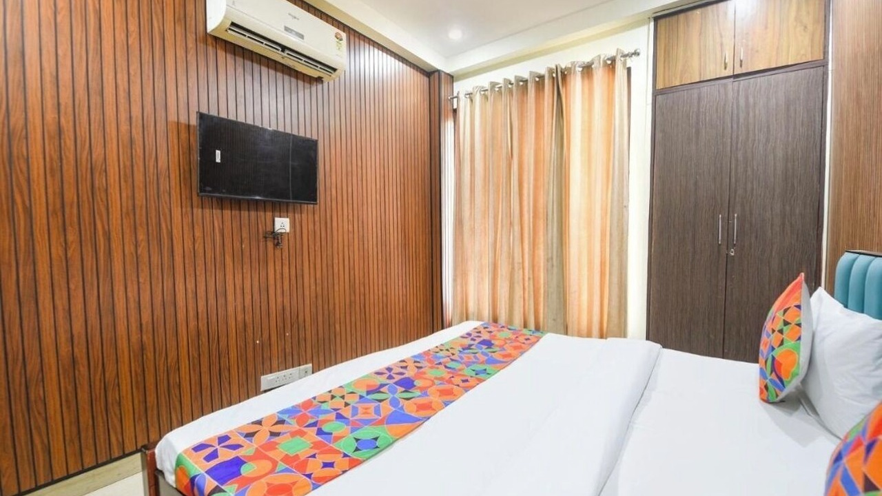 Photo of Bedroom in Sector 39