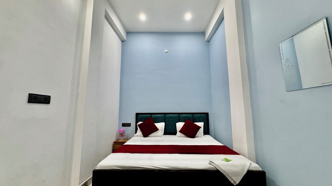 Photo of Bedroom in Vrindavan