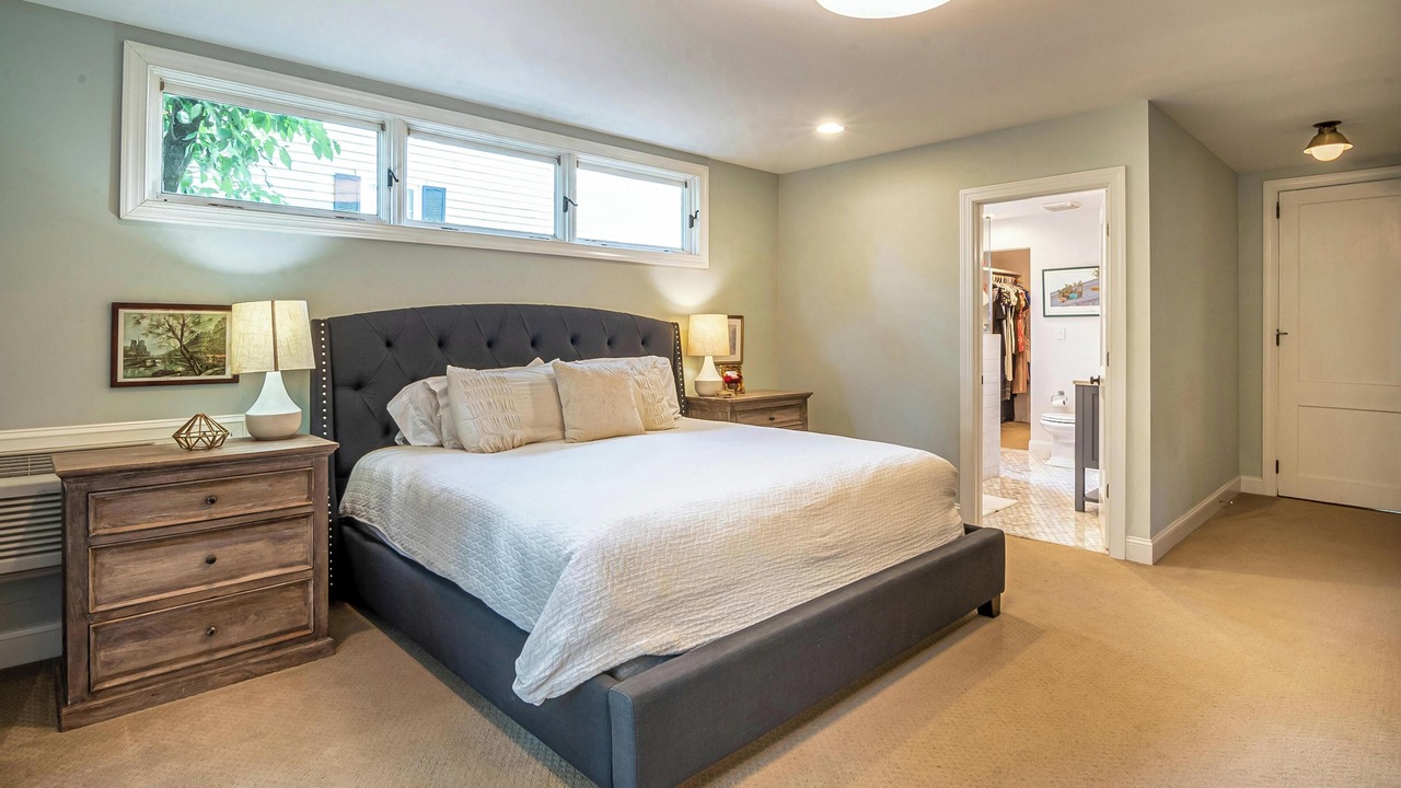 Photo of Bedroom in Mahipalpur