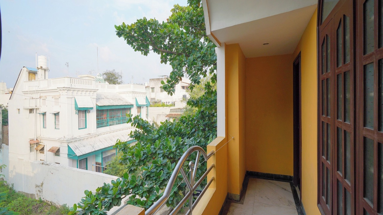 Photo of Patio Balcony in Heritage Town