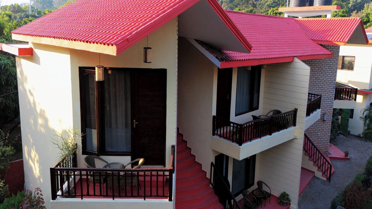 Photo of Outdoor in Garjia