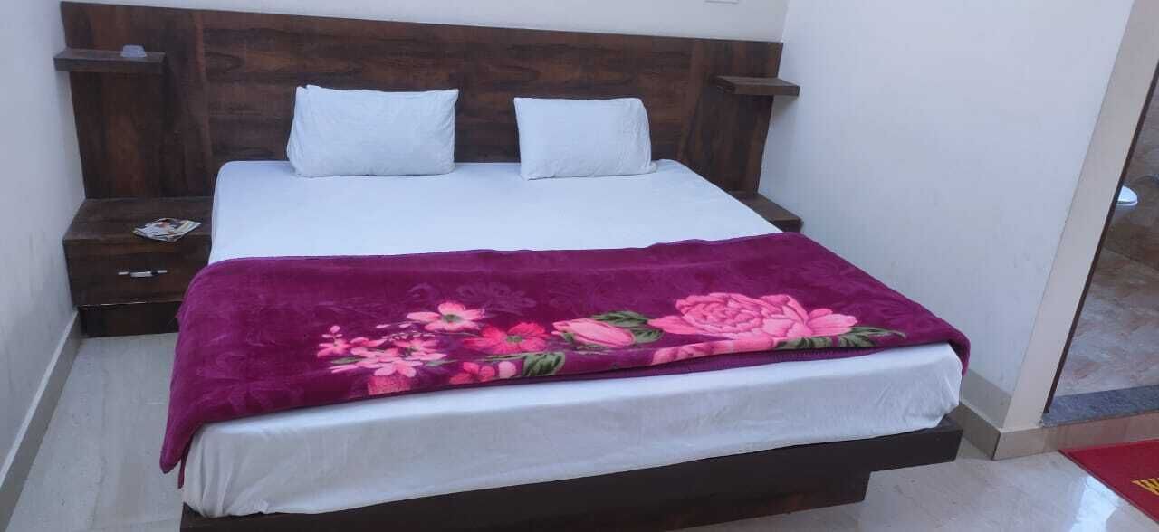 Photo of Bedroom in Shoghi