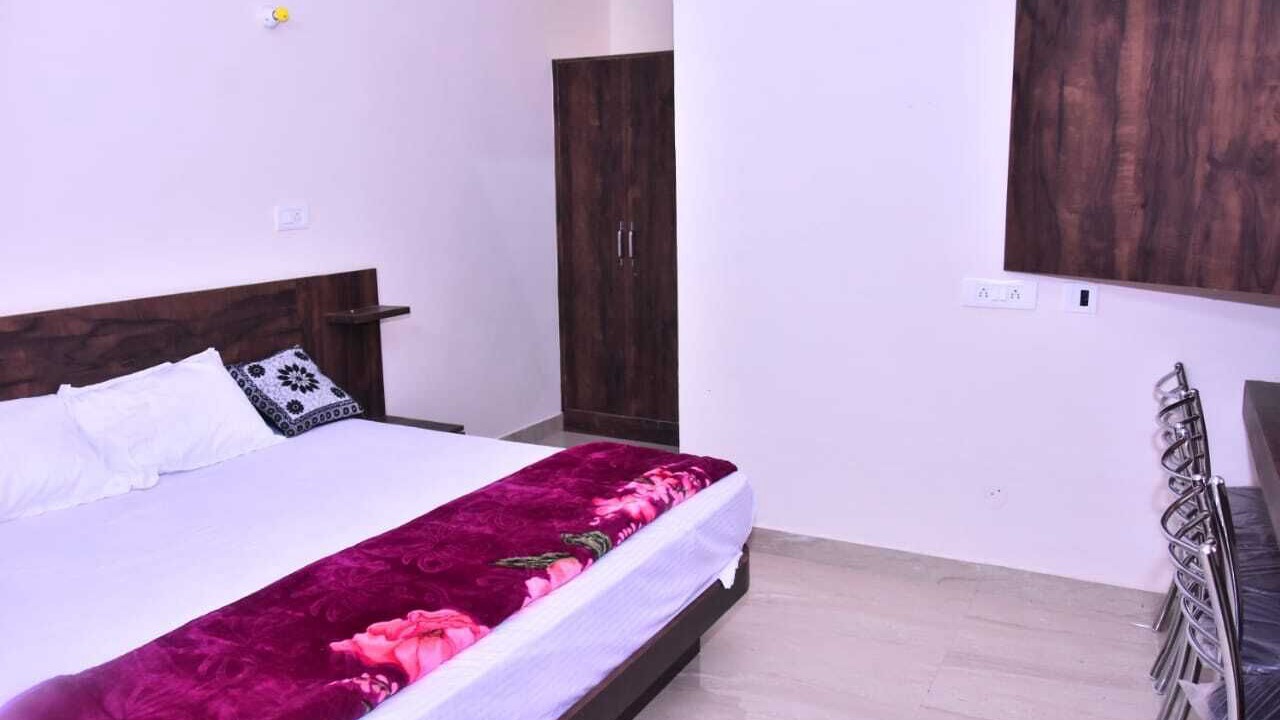 Photo of Bedroom in Shoghi