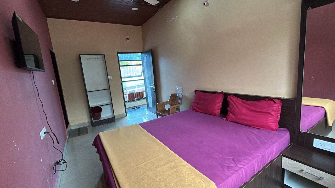 Photo of Bedroom in Gokarna