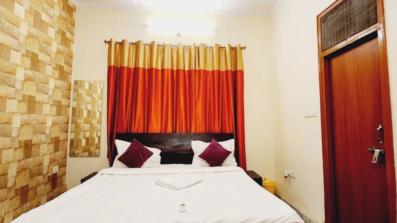 Photo of Bedroom in Gomti Nagar