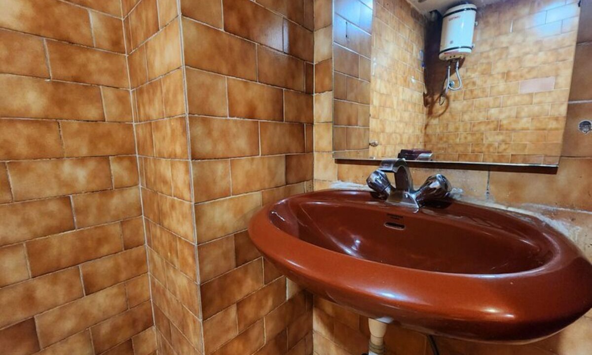 Photo of Bathroom in Dharmatala