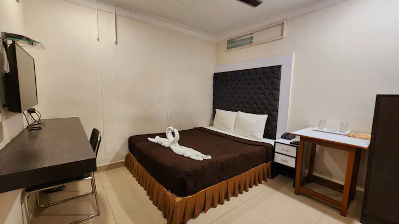 Photo of Bedroom in Dharmatala