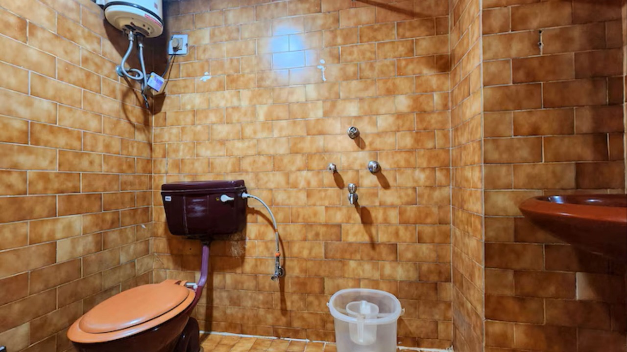 Photo of Bathroom in Dharmatala