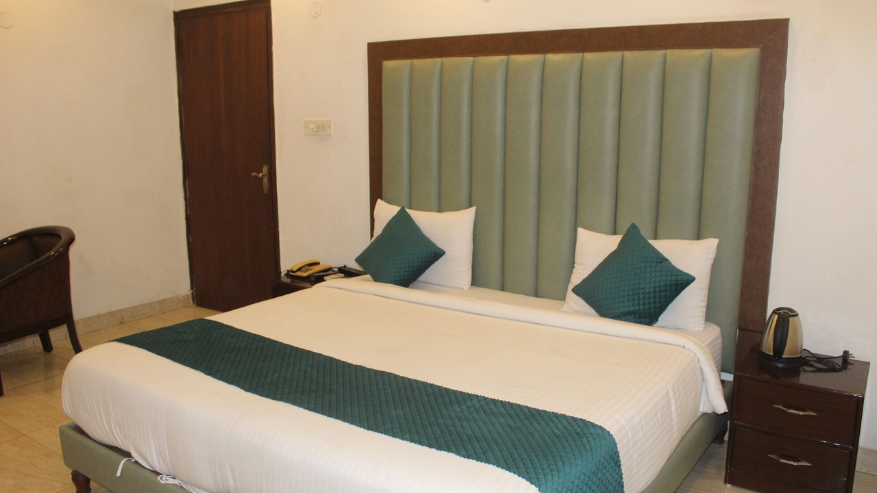Photo of Bedroom in Saket