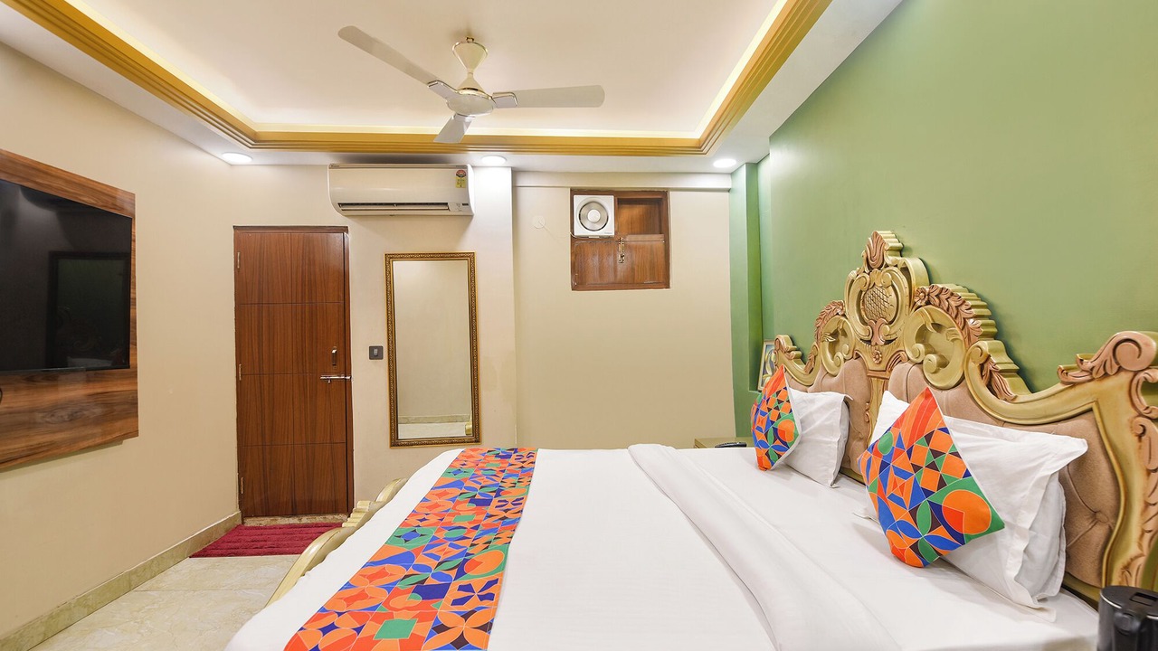 Photo of Bedroom in East of Kailash