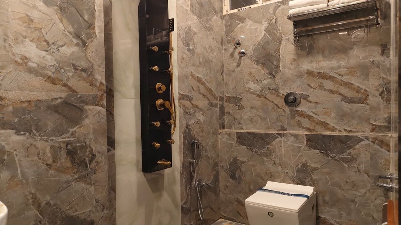 Photo of Bathroom in Tiruvannamalai