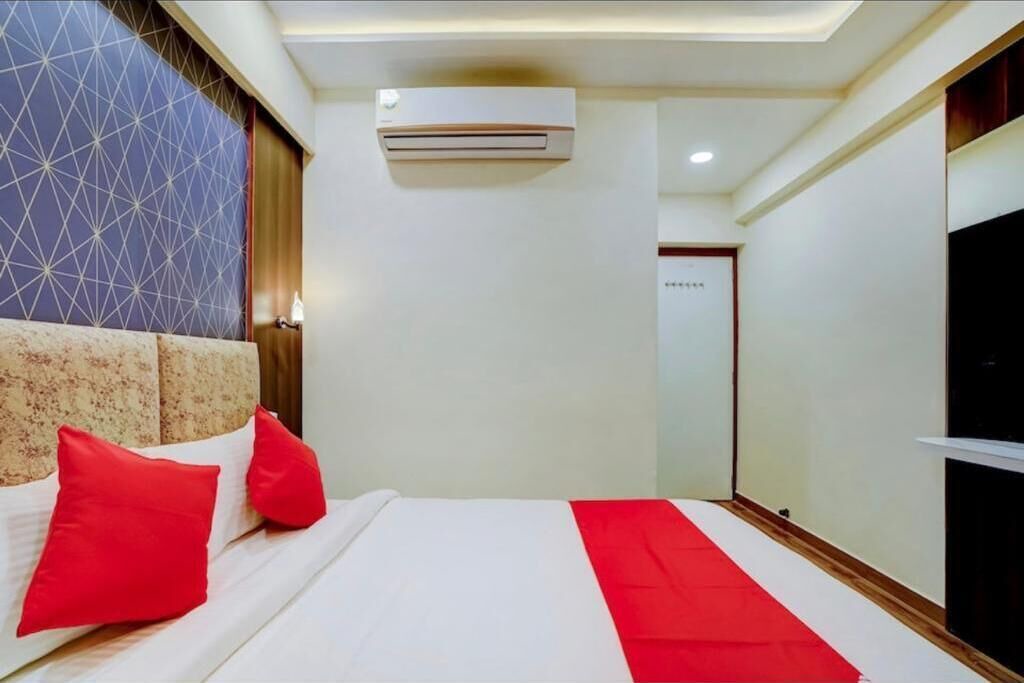 Photo of Bedroom in Navrangpura