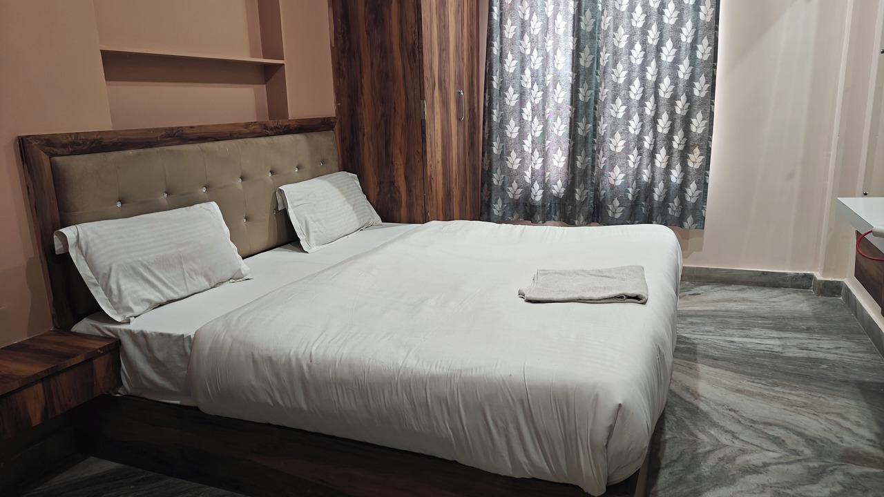 Photo of Bedroom in Central Area