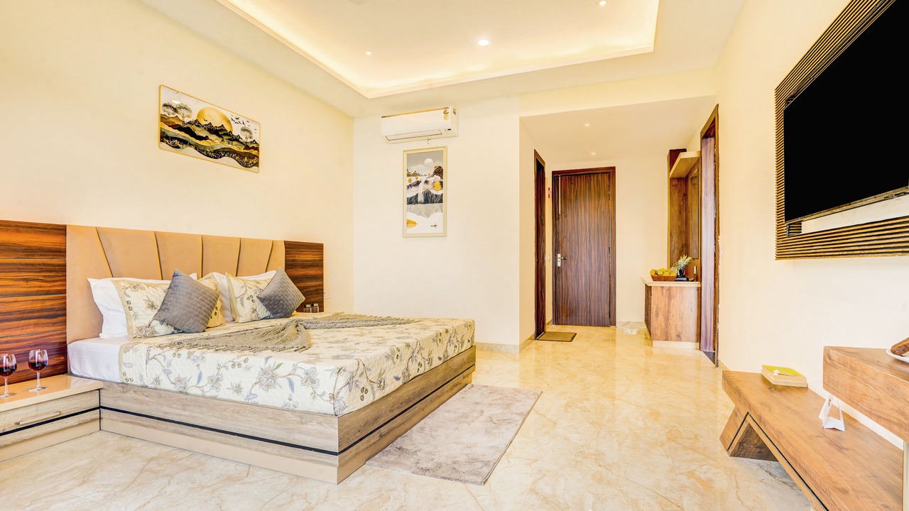 Photo of Bedroom in Dharampur
