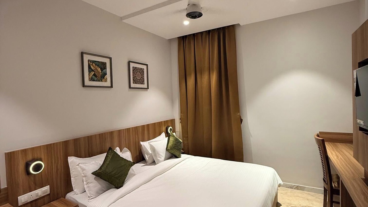 Photo of Bedroom in Jogeshwari West